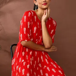 Jaipur Kurti Floral Printed Round Neck Fit and Flare Tiered Ethnic Dress image 3