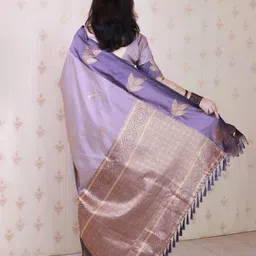ELITE WEAVES Floral Woven Design Zari Banarasi Saree image 5