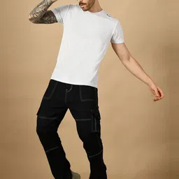 COMFITS Men Classic Relaxed Fit Mid-Rise Stretchable Jeans image 3