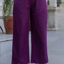 EthniFlair Geometric Yoke Design V-Neck Pure Cotton Staright Kurta With Trouser & Dupatta image 5