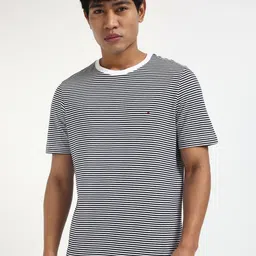 Tommy Hilfiger Men Striped Round Neck Cotton T-shirt-picture-40