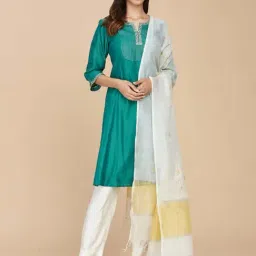 Fabindia Off-White Embroidered Dupatta-image-6