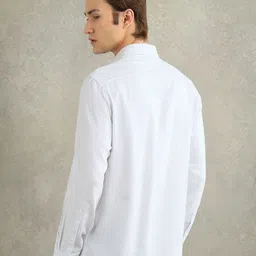 Arrow Men Solid Spread Collar Cotton Formal Shirt image 5