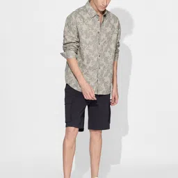 The Souled Store Men Floral Opaque Printed Casual Shirt image 5