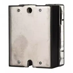 SENSATA/CRYDOM Solid State Relay PowerPlus DC Series 10 A Load Panel Mount 300 V 32 Control, DC400D10C image 2
