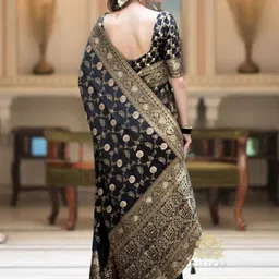 CaniBani Woven Design Zari Silk Blend Heavy Work Banarasi Saree image 3