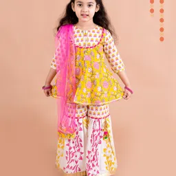 Pspeaches Three Fourth Sleeves Floral Print Kurta With Sharara And Dupatta - Yellow-picture-20