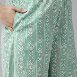 Yufta Women Floral Printed Gotta Patti Pure Cotton Kurta With Harem Pants & With Dupatta image 5