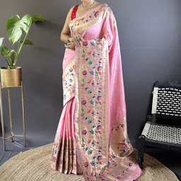 Panzora Woven Design Zari Silk Blend Paithani Saree-picture-19
