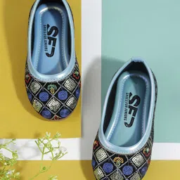 SHOES FOR JUNIORS Sequins Embellished Threadwork Detailed Ballerinas - Blue-picture-20