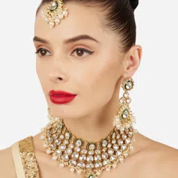 Zaveri Pearls Gold Plated Kundan and Pearls Bridal Jewellery Set-picture-11