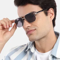 Voyage Unisex Wayfarer Sunglasses with UV Protected Lens 58243MG4164 image 1