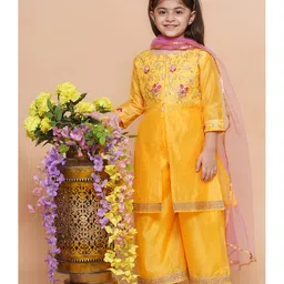 MODISH COUTURE Chanderi Woven Three Fourth Sleeves Floral Embroidered & Sequins Embellished Kurti Pant With Dupatta Set - Musterd & Pink-picture-22