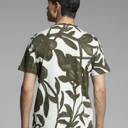 Jack & Jones Men Printed Pockets T-shirt image 4