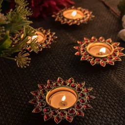 Homesake Set of 4 Red & Gold-Toned Crystal Candle Holders With T-Light-picture-17
