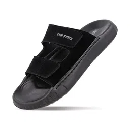 Walkaroo Men Clogs Sandals image 5