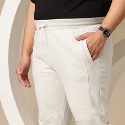 Sztori Men Plus Size Solid Joggers image 2