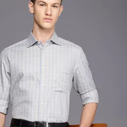 Louis Philippe Classic Pure Cotton Textured Checked Formal Shirt-picture-43