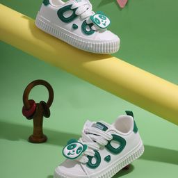 TRUFFLE COLLECTION Panda Applique Detailed Lace Ups Sneakers - Green-picture-14