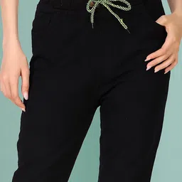 Ira Collections Women Comfort High-Rise Mildly Distressed Stretchable Jeans image 3