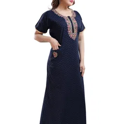 TRUNDZ Printed Maxi Nightdress image 5