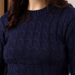 Stylecast X Kotty Women Cable Knit Crop Pullover image 3
