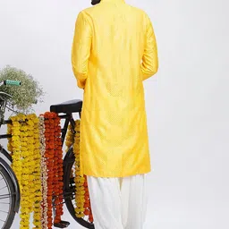 KISAH Men Regular Sequinned Kurta with Dhoti Pants image 4