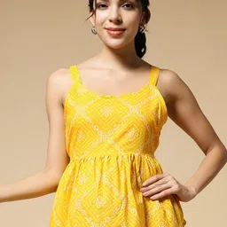 Womenster Women Bandhej Print Shoulder Straps Cotton Peplum Top-image-23