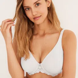 women'secret Underwired Satin-Finish Lace Minimizer Bra-image-15