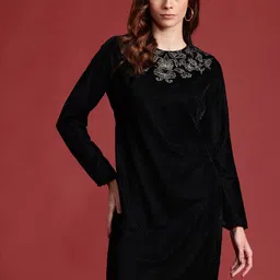 all about you Velvet Finish Sheath Dress-image-10