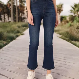 DressBerry Women Street Cool Bootcut Light Faded Jeans-image-32