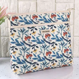 Metro Floral Printed Structured Sling Bag with Quilted-picture-40