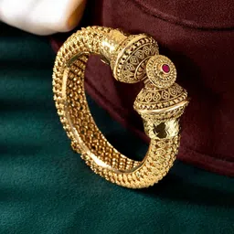Peora Set Of 2 Gold Plated Stones Studded Kada Bangles image 3