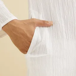 Manyavar Men Kurta image 4