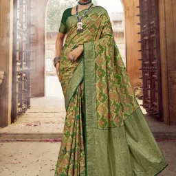 Saree Mall Green Woven Saree With Unstitched Blouse-image-65