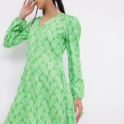 DressBerry Feeling Grand In Green V-Neck A-Line Dress image 2