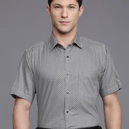 Raymond Contemporary Fit Opaque Printed Formal Shirt image 3