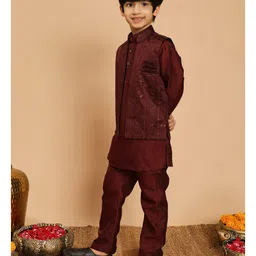 BT DEZINES Cotton Silk Woven Solid Kurta & Pyjama Set With Floral Embroidered Sequins Embellished Jacket - Wine image 4