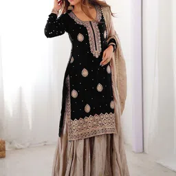 all about you Women Ethnic Motifs Embroidered Regular Gotta Patti Kurta with Sharara & With Dupatta image 4