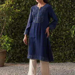 Lakshita Navy Kurta image 4