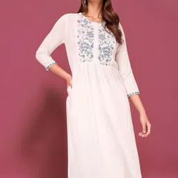 Moda Rapido Floral Yoke Design Thread Work A-Line Kurta-image-3