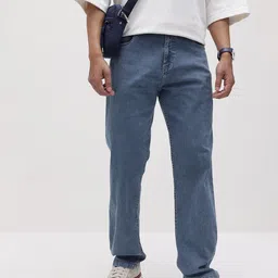 The Roadster Life Co. Men Straight Fit Mid-Rise Jeans-picture-20