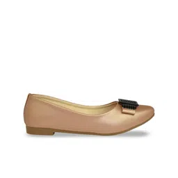 Ajanta Women Mojaris with Bows Flats image 2