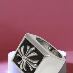 M Men Style Men Silver-Plated Chrome Hearts Maltese Cross Finger Ring image 2