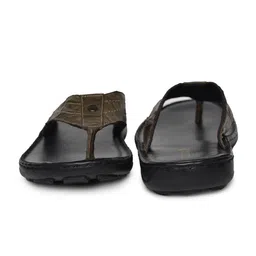 Buckaroo Men Thong Flip-Flops image 2