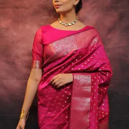 Vastravatika Floral Woven Design Zari Kanjeevaram Saree image 5