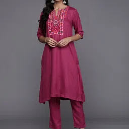 Biba Women Fuchsia Printed Kurta with Trousers image 4