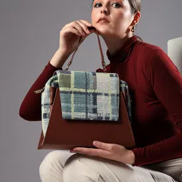 ENSAC Structured Sling Bag-picture-29