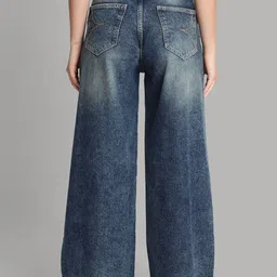 Bene Kleed Women Wide Leg Slash Knee Heavy Fade Jeans image 3