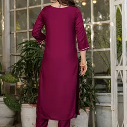 SWEETPEL Women Ethnic Motifs Embroidered Regular Thread Work Kurta with Trousers & Dupatta image 3